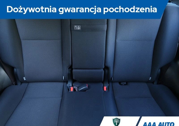 Toyota RAV4 cena 98000 przebieg: 74711, rok produkcji 2017 z Radom małe 326